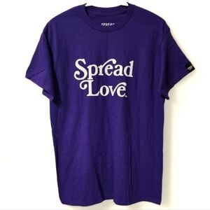 Nwot! Spread Love t shirt